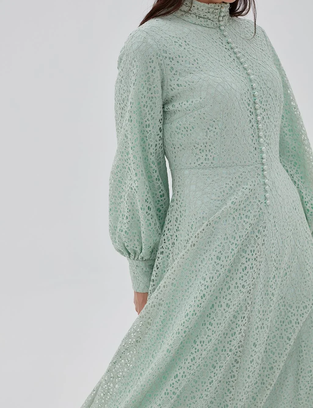 İnci Düğmeli Güpür Elbise-Su Yeşili - 2