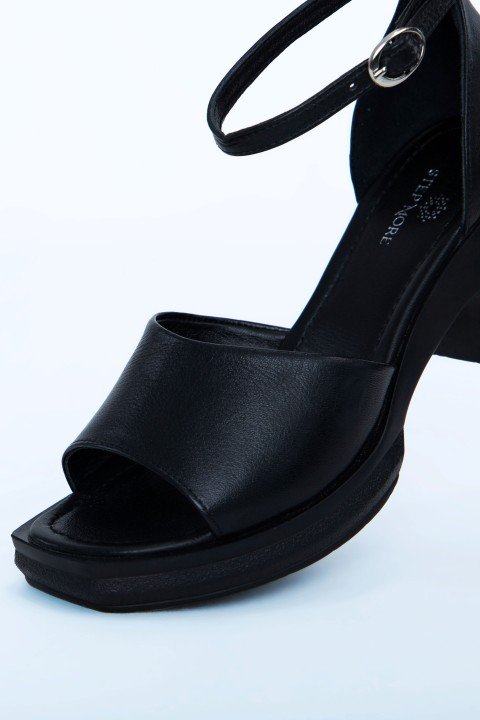 Kadın Topuklu Ayakkabı Z395001-Siyah - 5