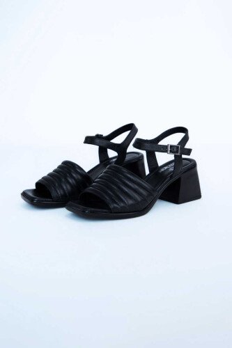 Kadın Topuklu Ayakkabı Z6919006-Siyah - 7