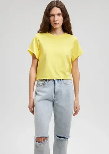 Kadın Yuvarlak Yaka Crop Tişört - Sarı - 3