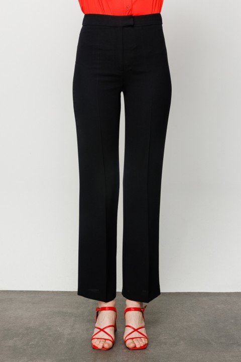 Krep Kumaş Yüksek Bel Pantolon-Siyah - 2